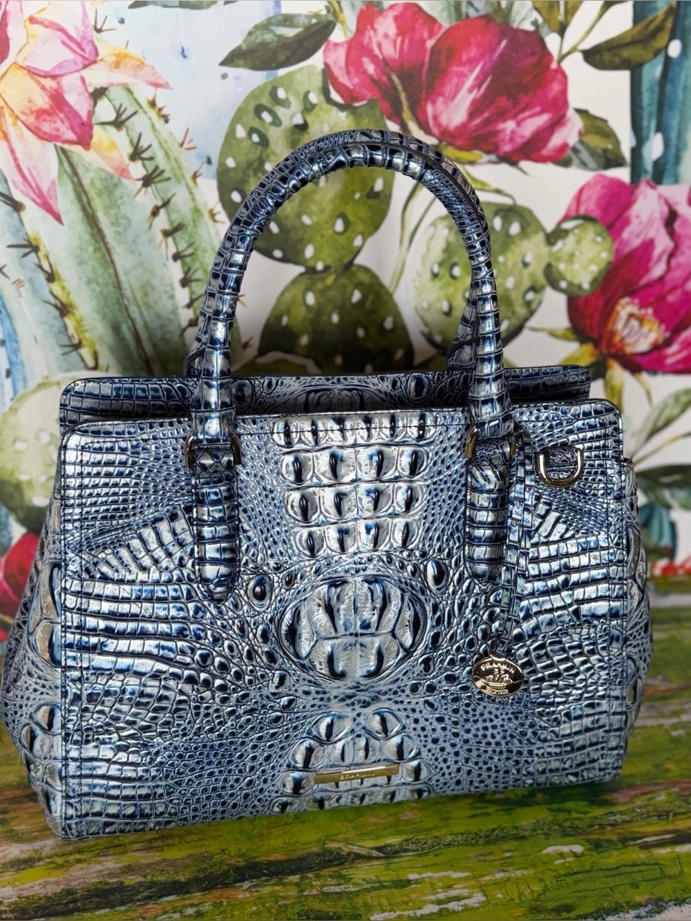 NWT Brahmin Costal Blue Small Finley handbag - Picture 11 of 15